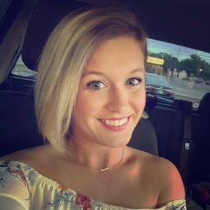 Meet your Posher, Megan